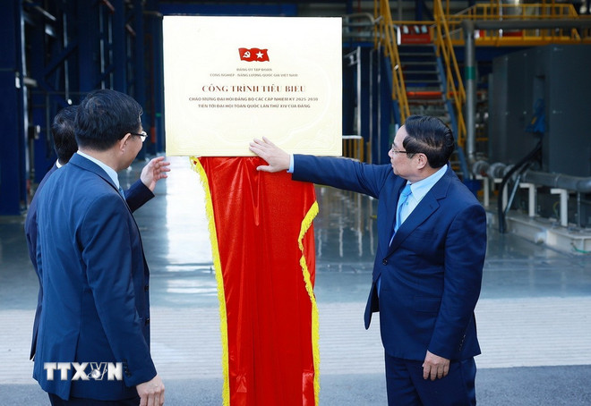 Thủ tướng: Dự án Nhiệt điện Nhơn Trạch 3 và 4 thể hiện tinh thần, bản lĩnh, trí tuệ Việt Nam